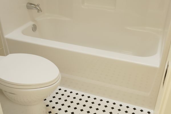 Fiberglass Tub Replacement in Rocky River
